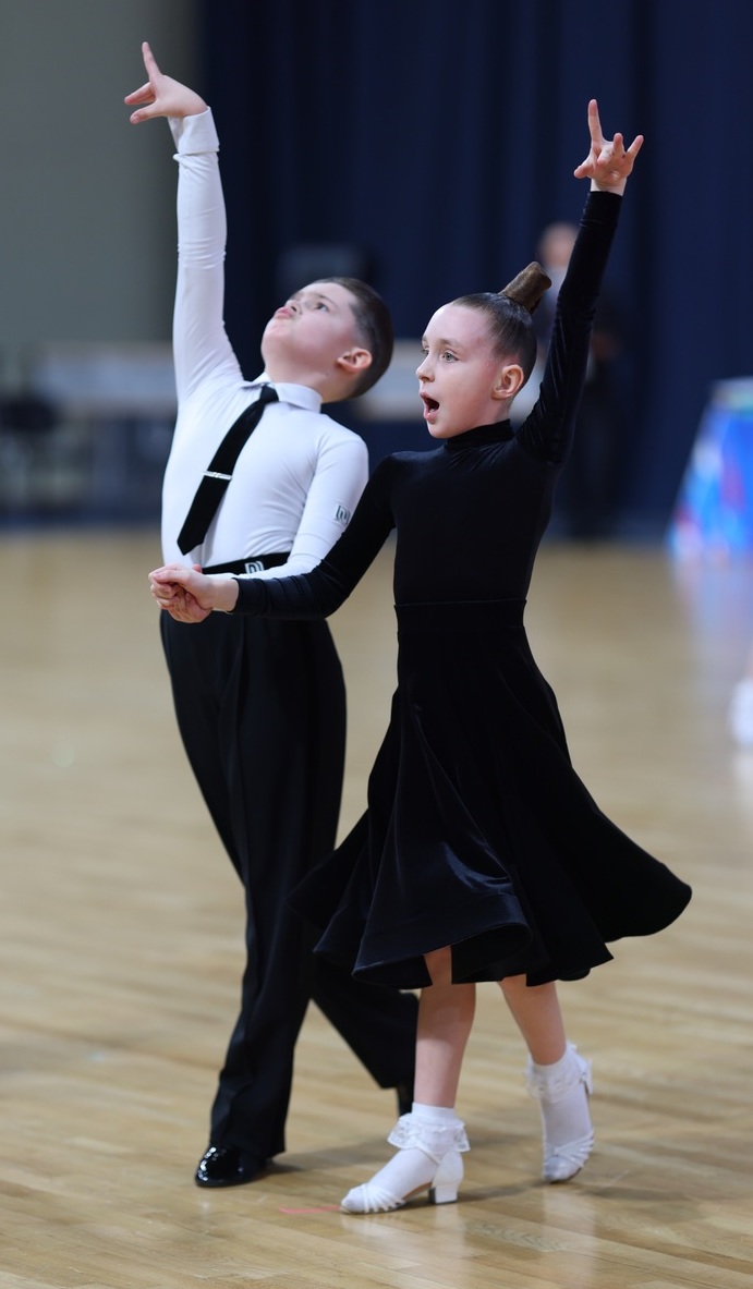 <span style="font-weight: bold;">ТАНЦЕВАЛЬНЫЙ СПОРТ&nbsp;</span>